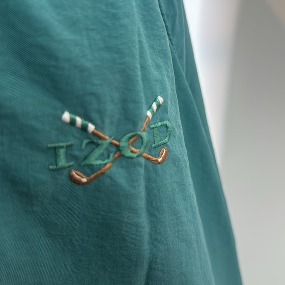 Vintage Izod Pullover - Picture 3 of 4